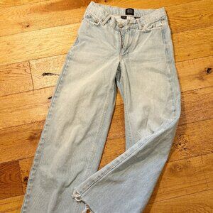 BDG Urban Outfitters Dipped V Flare Light Wash Jeans